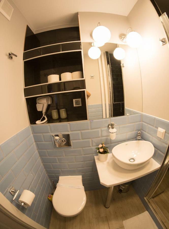 Apartament Hotel Grzybowska 9 Varsóvia Exterior foto