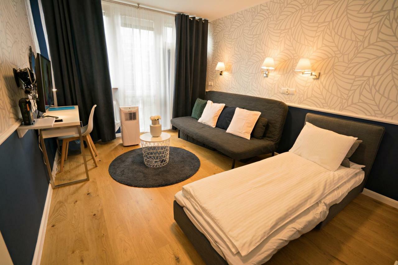 Apartament Hotel Grzybowska 9 Varsóvia Exterior foto